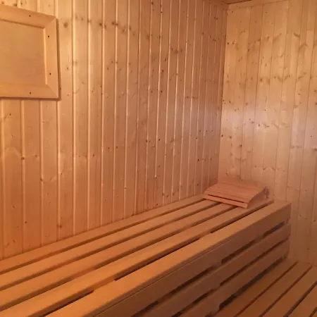بيت خشبي W Zielonym Spichlerzu, Puszcza Bialowieska *