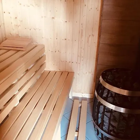 W Zielonym Spichlerzu, Puszcza Bialowieska * Czechy Orlanskie